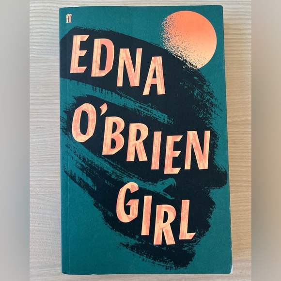 Girl by Edna O’Brian. - Picture 1 of 3